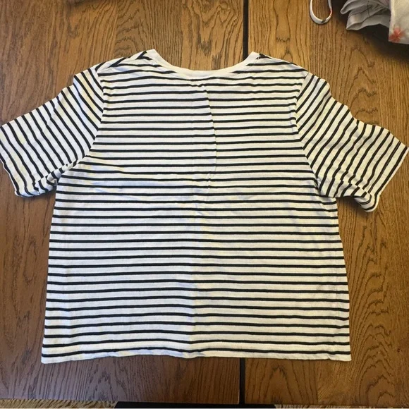 Mango Classic Black and White Striped Tee Boxy lightweight Shirt Size Large - Picture 4 of 6
